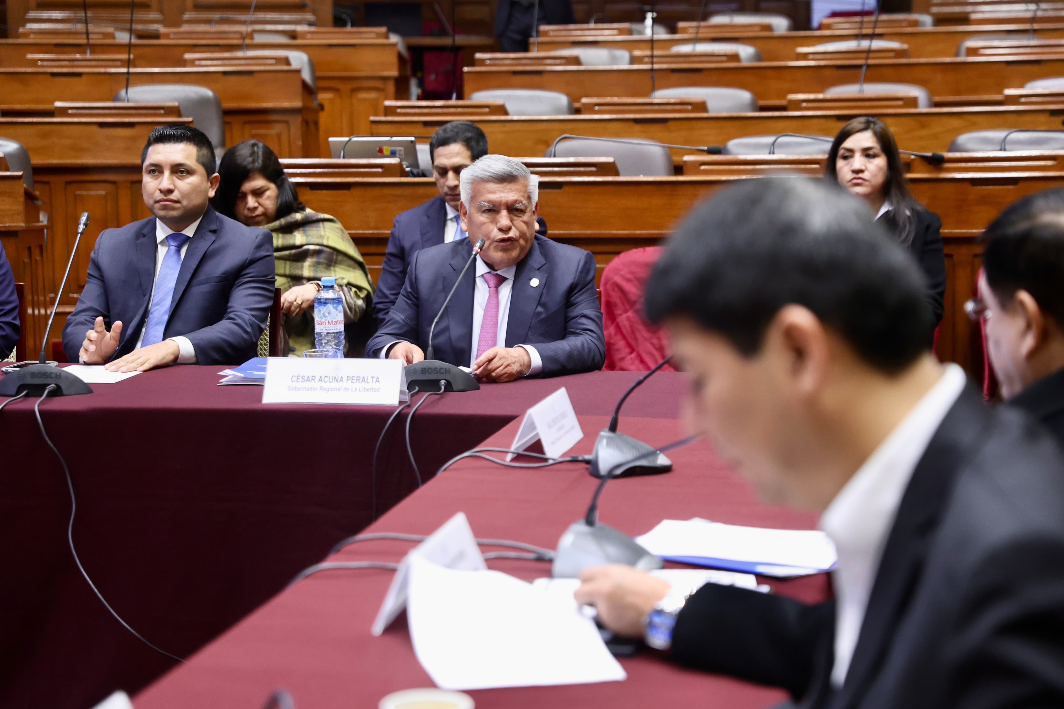 César Acuña sustenta presupuesto 2026 del GORE La Libertad